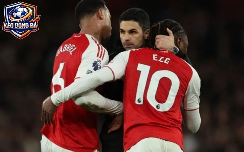 Vai trò của công nghệ VAR và dữ liệu xG trong soi kèo